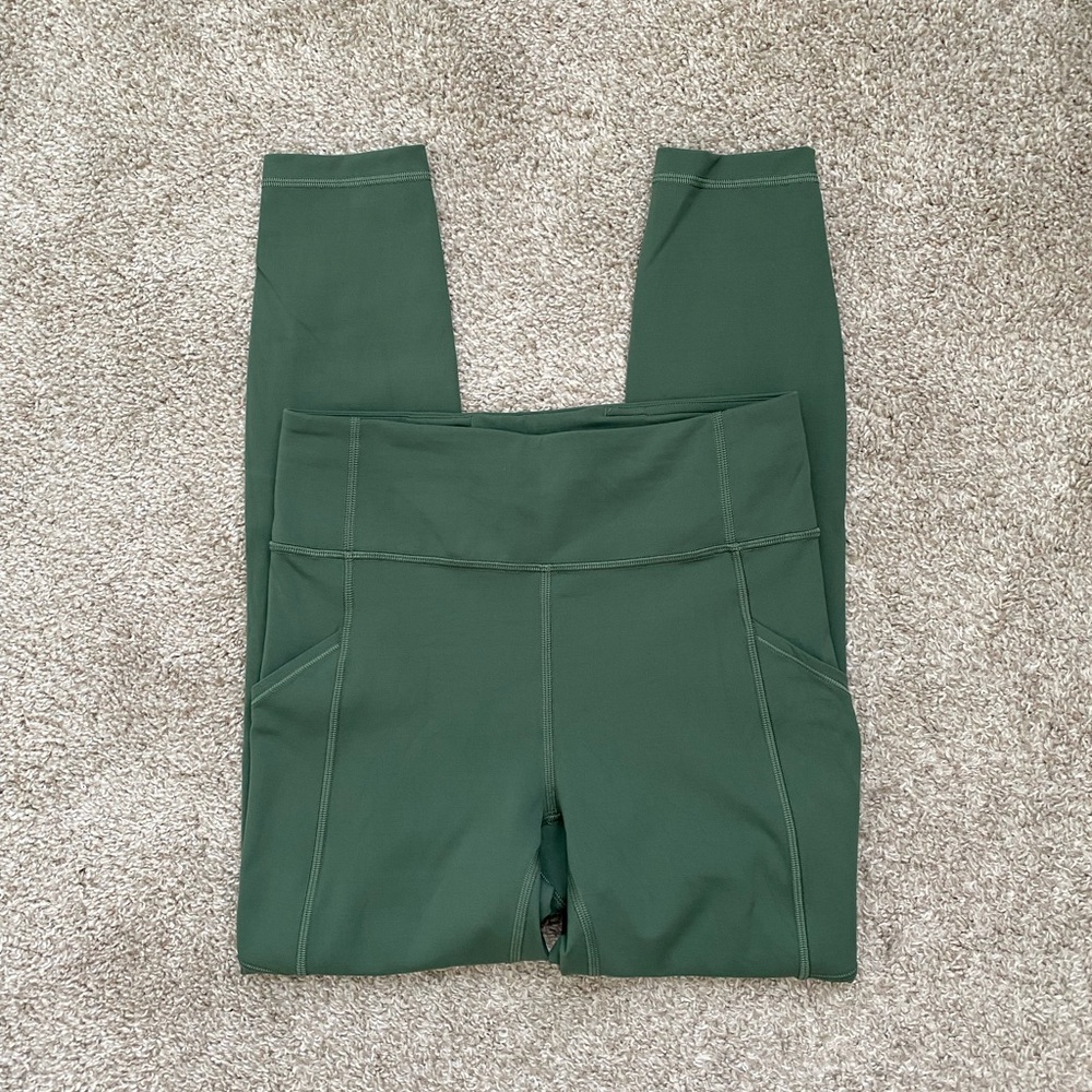 Lululemon Invigorate 25” Size 6 Algae Green